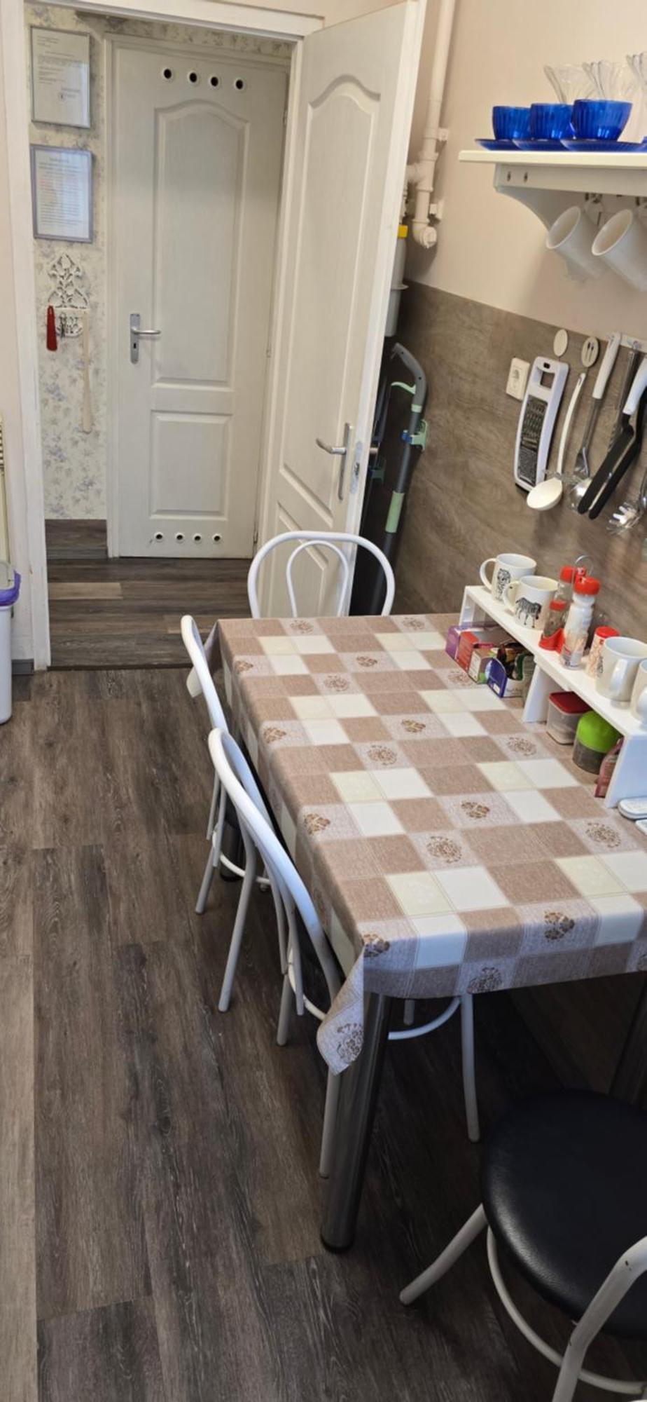 Habos Isler Apartman 16 ソルノク エクステリア 写真